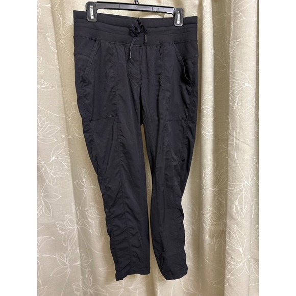 Lululemon Dance Studio - Picture 3 of 8